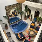 Riad Julilu Privatise